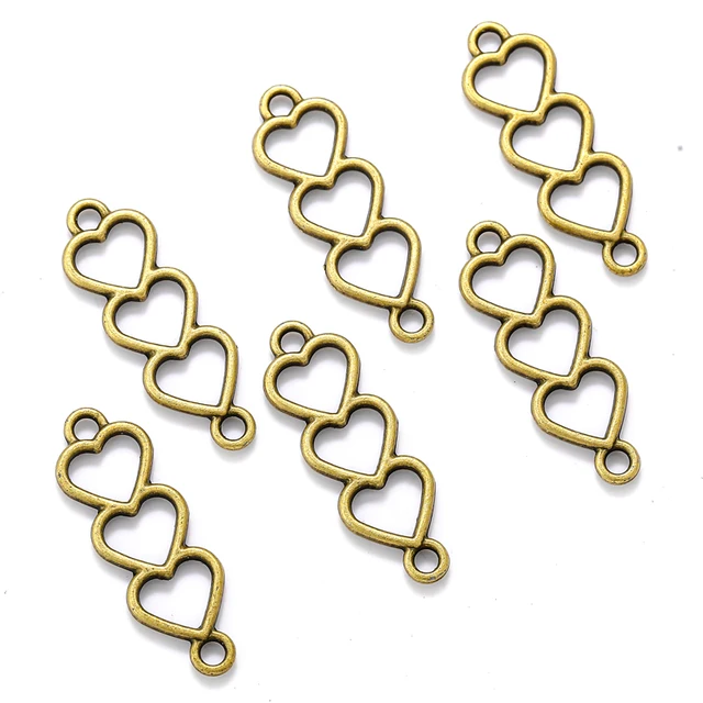 Tri-Heart Charm - 1 Piece