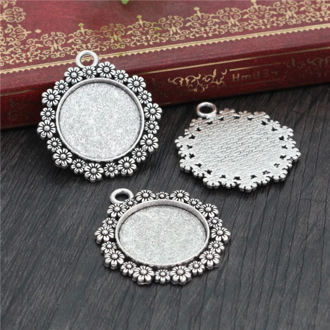 Mini Floral Bronze Base - 1 piece
