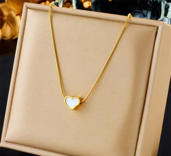 White Heart Chain