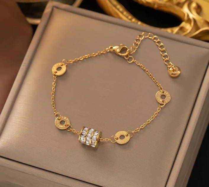 Round Stone Bracelet