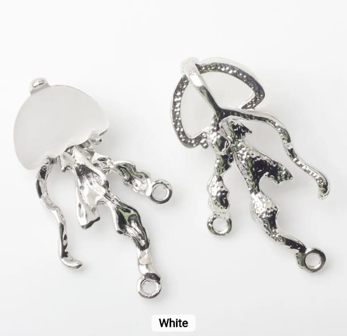 Jellyfish Shape Pendant - 1 Piece