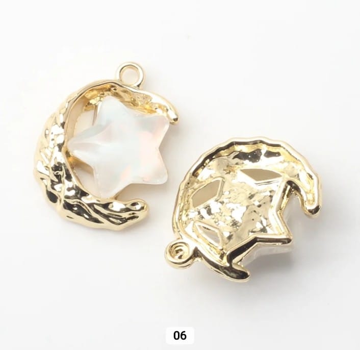 Star Charm - 1 Piece