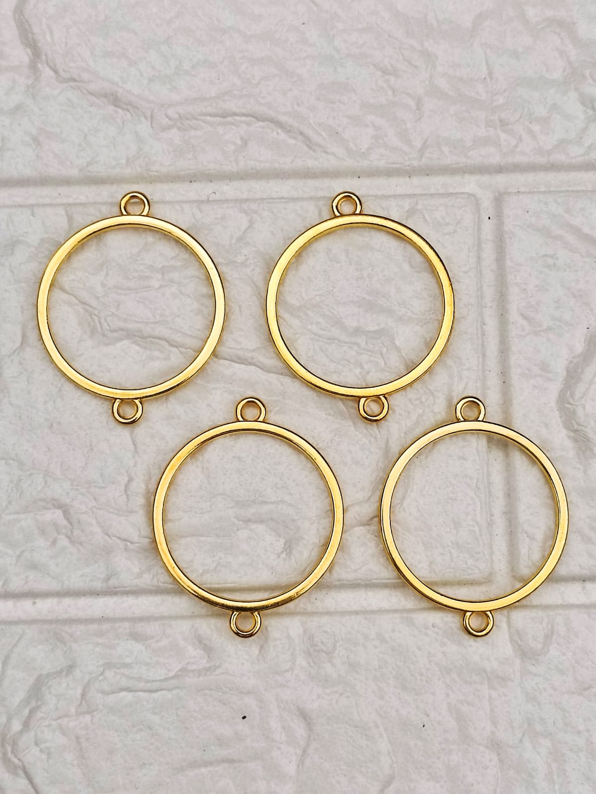 Gold Round Rakhi & Bracelet Bezel - 1 Piece