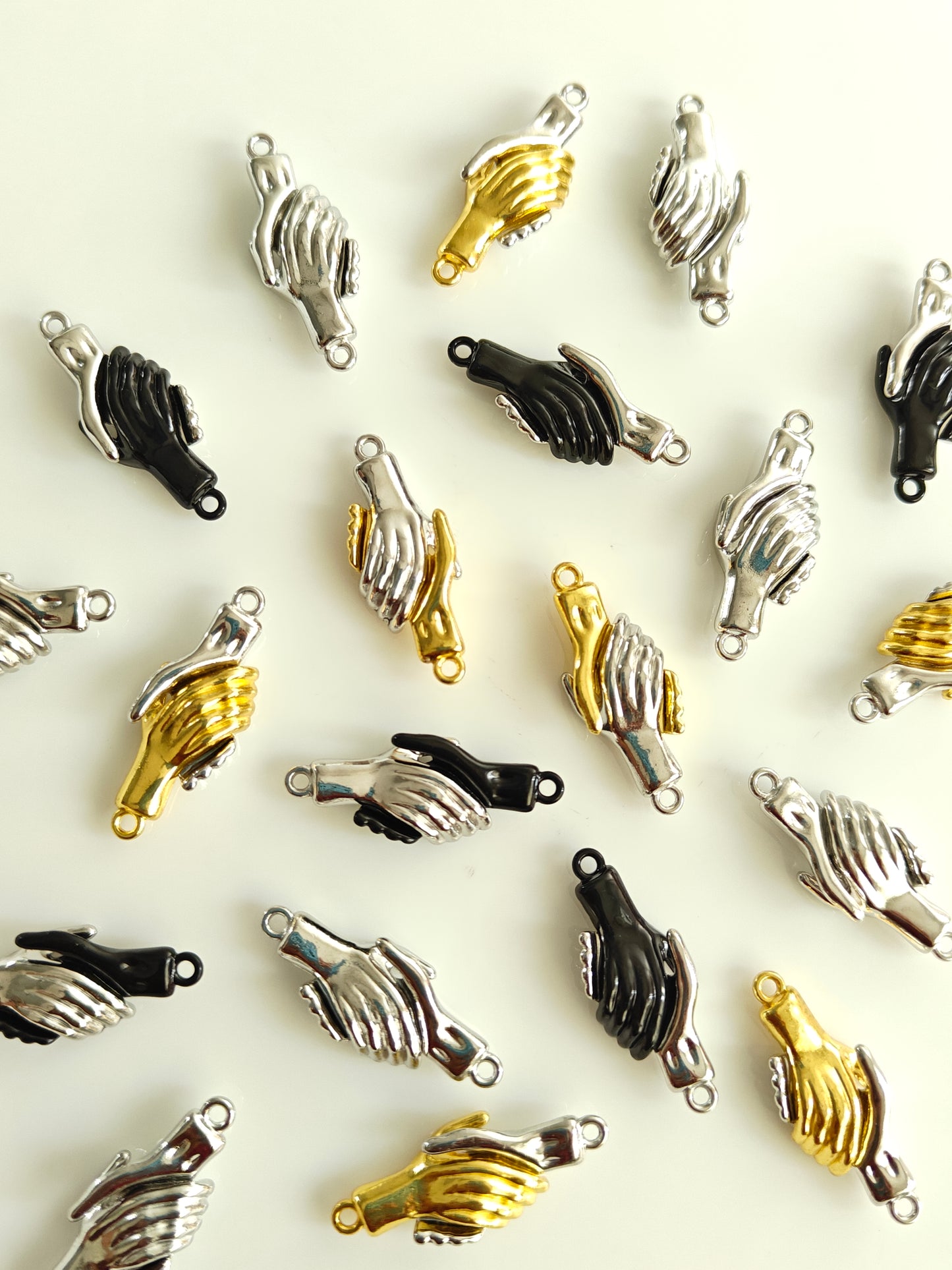 Handshake Magnetic Connector Charm - 1 Piece