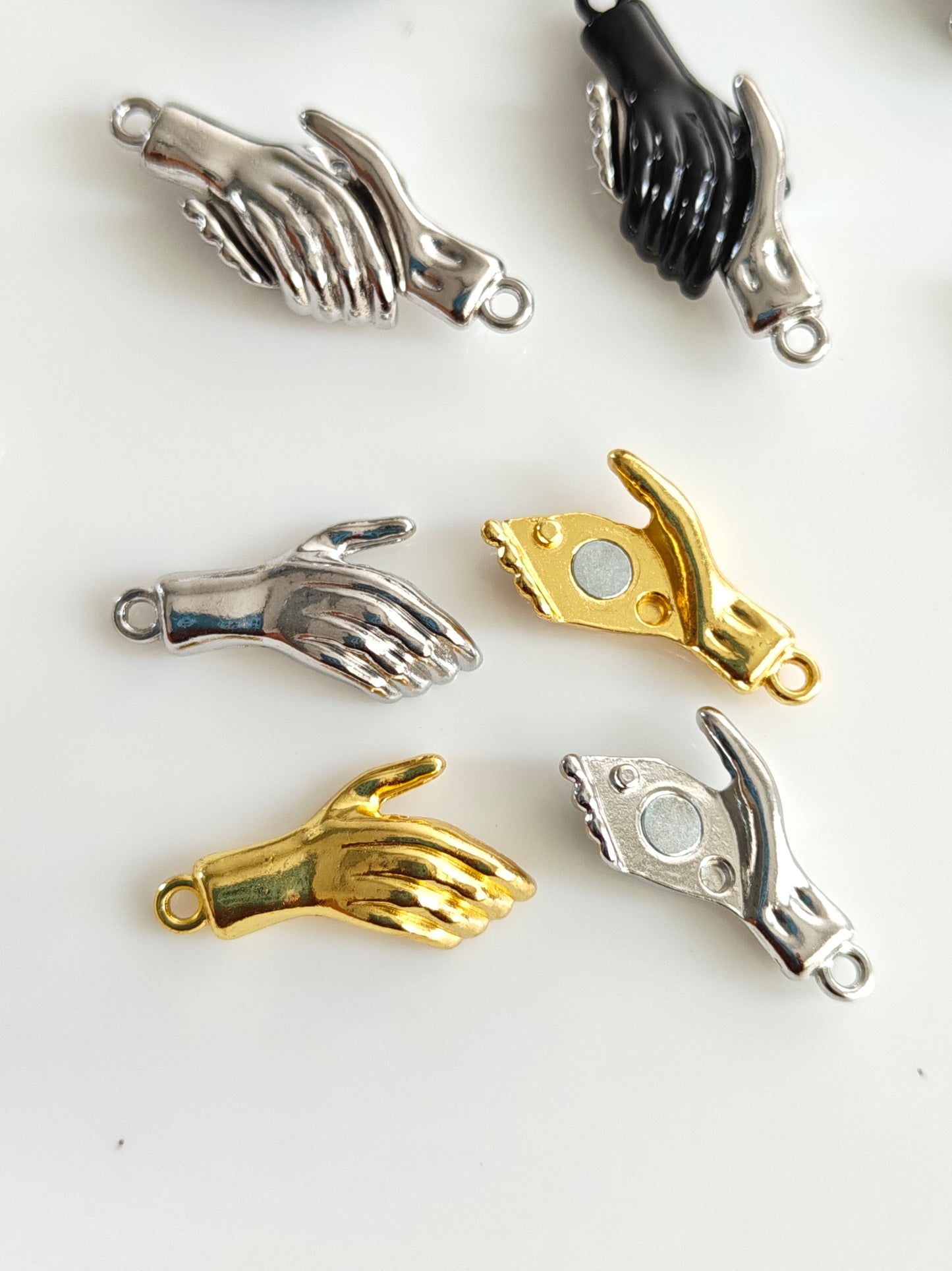 Handshake Magnetic Connector Charm - 1 Piece
