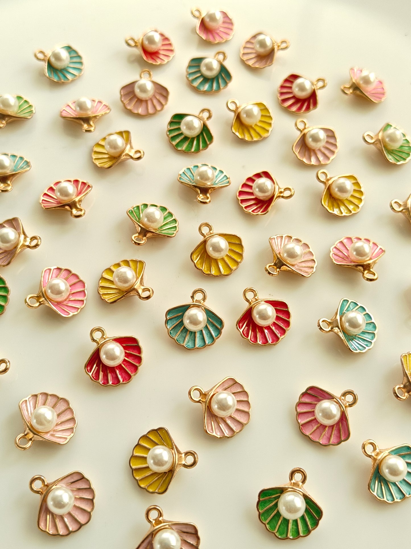 Shell Enamel Charm - 1 Piece