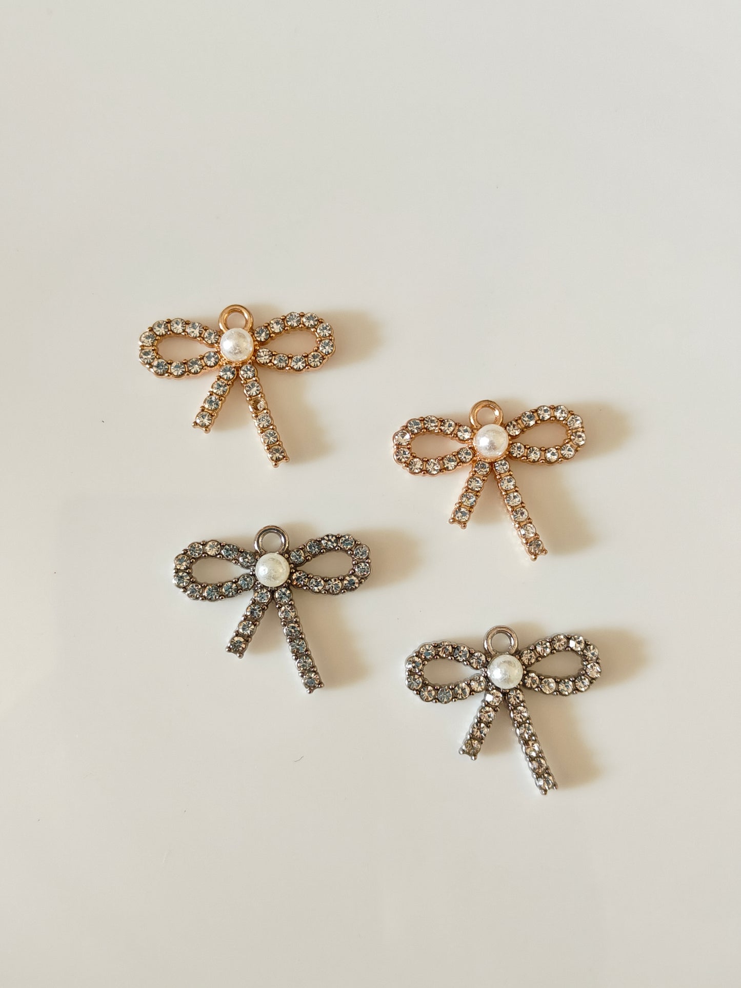 Bow Charm - 1 Piece
