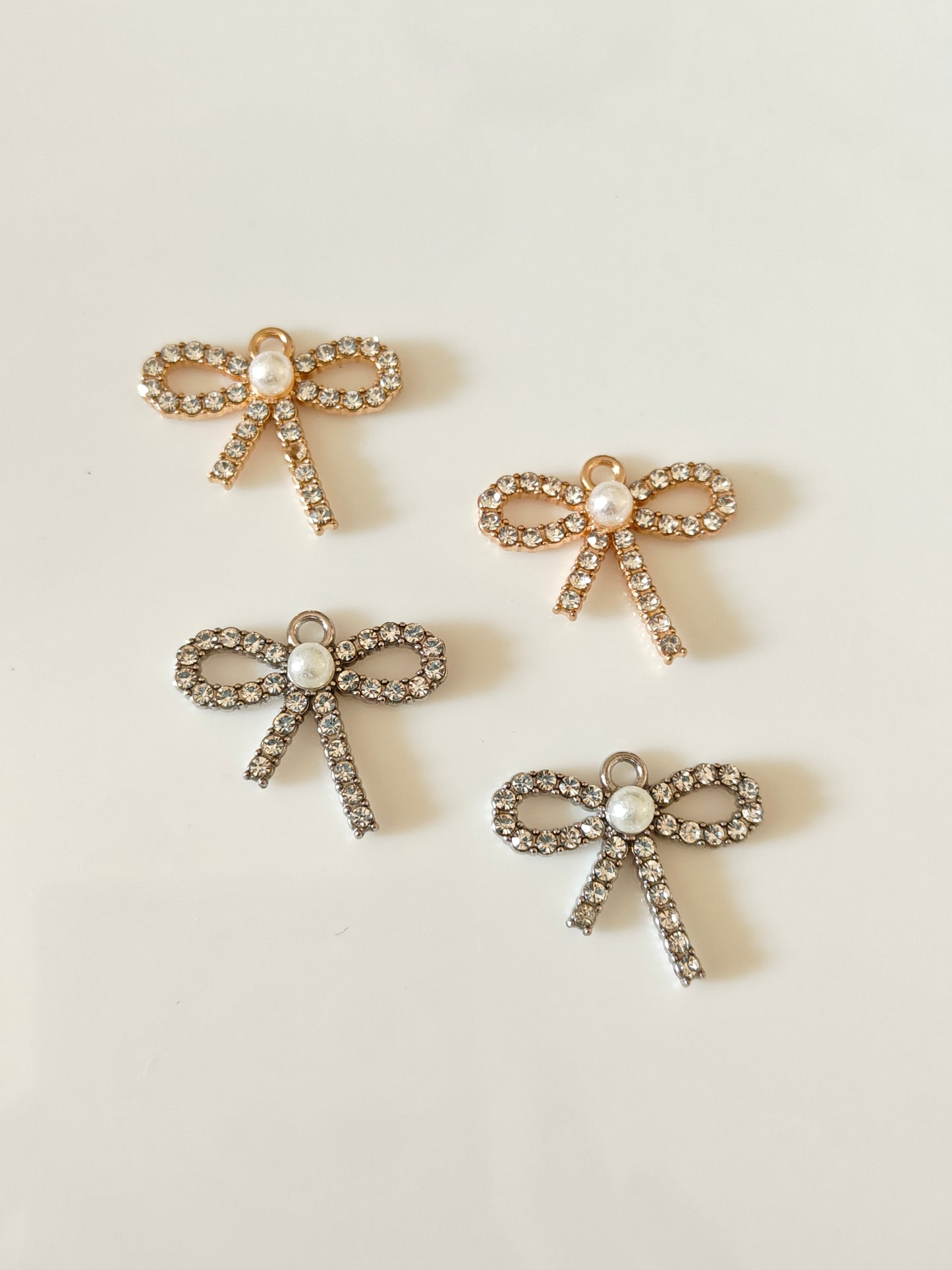 Bow Charm - 1 Piece