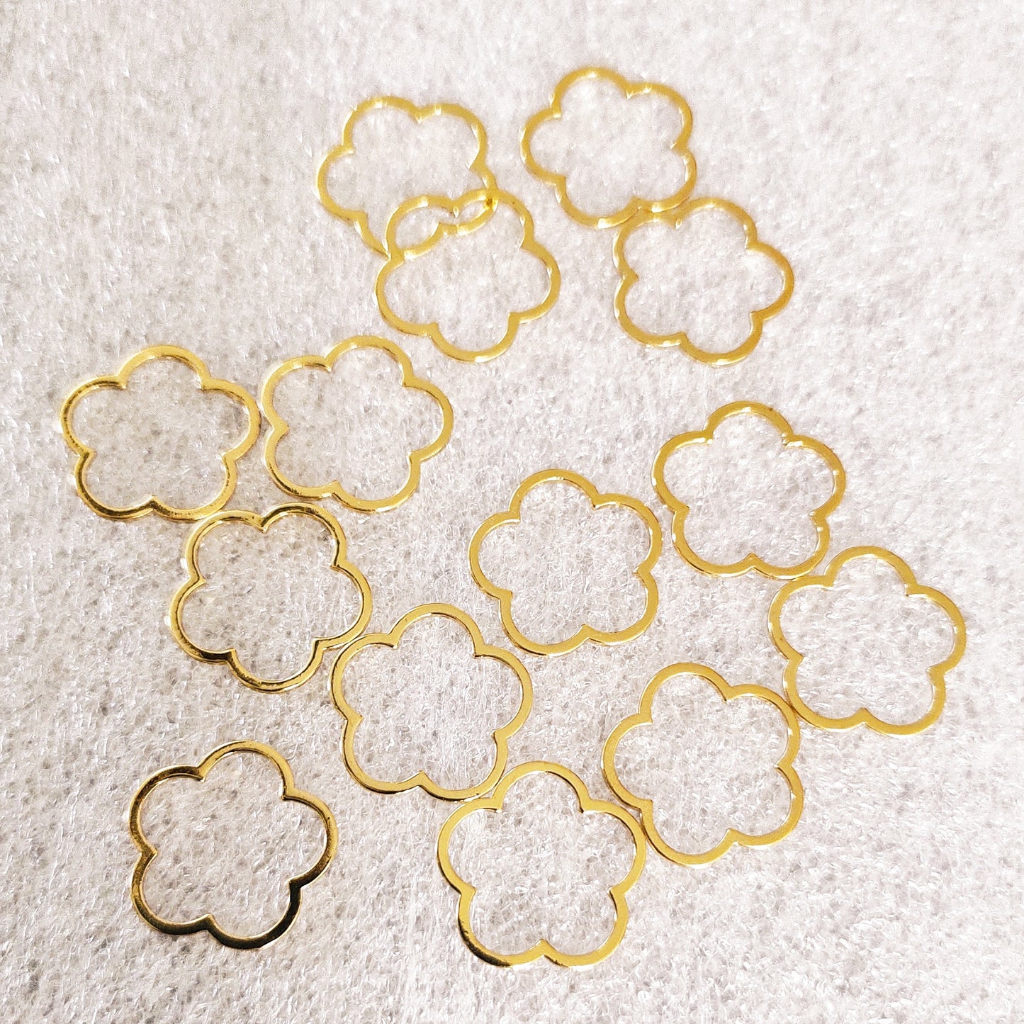 Flower Open Bezel - 1 Piece