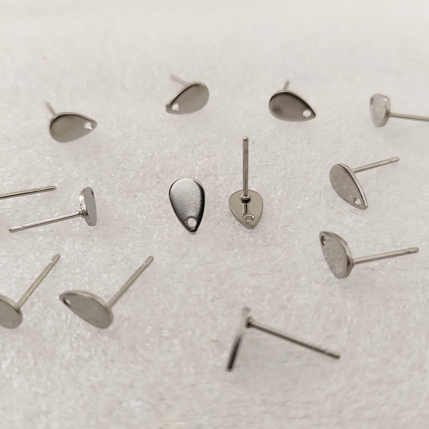 Drop Stud - 1 Pair