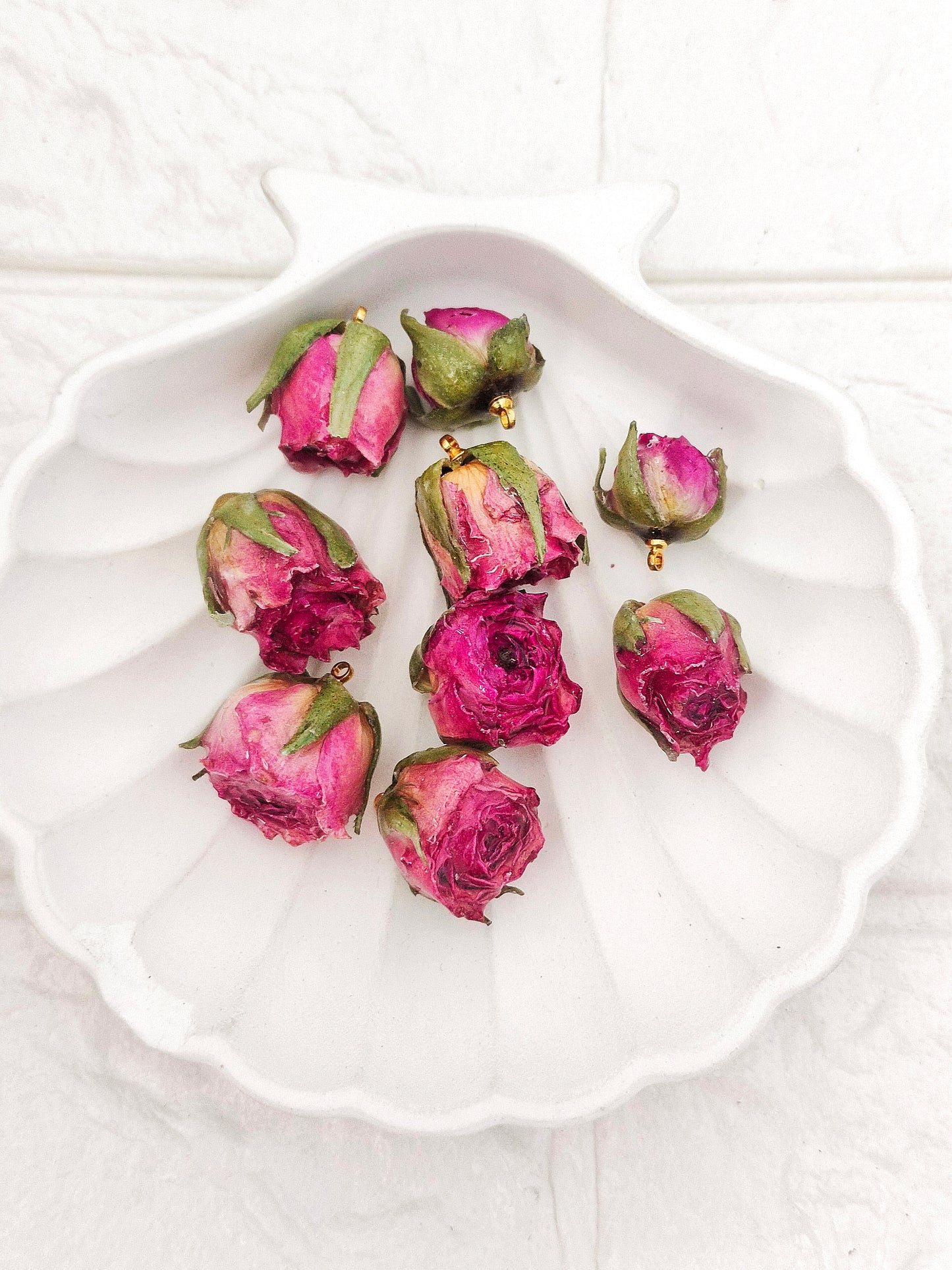 Rose Buds Pink 15-25mm - 1 Piece