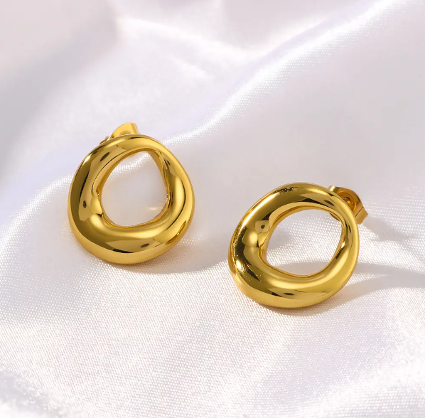 Round Earring