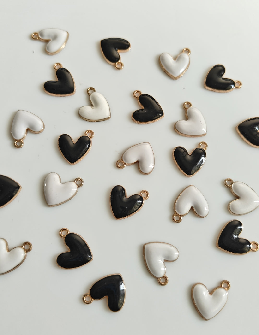 Heart Enamel Charm - 1 Piece