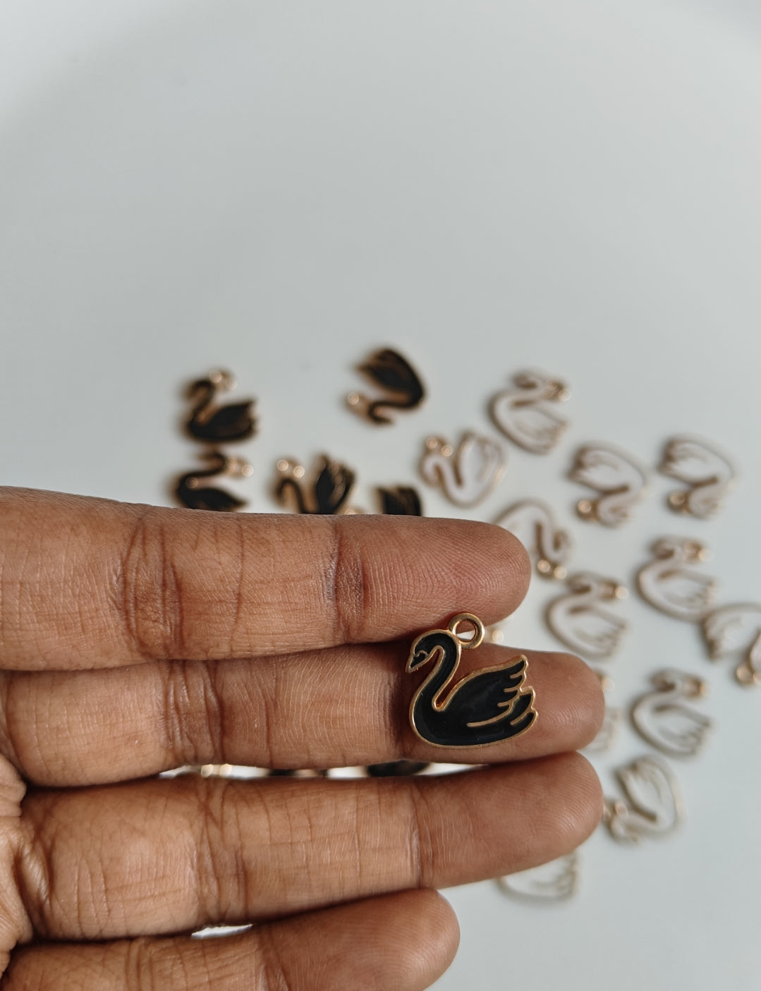 Swan Enamel Charm - 1 Piece