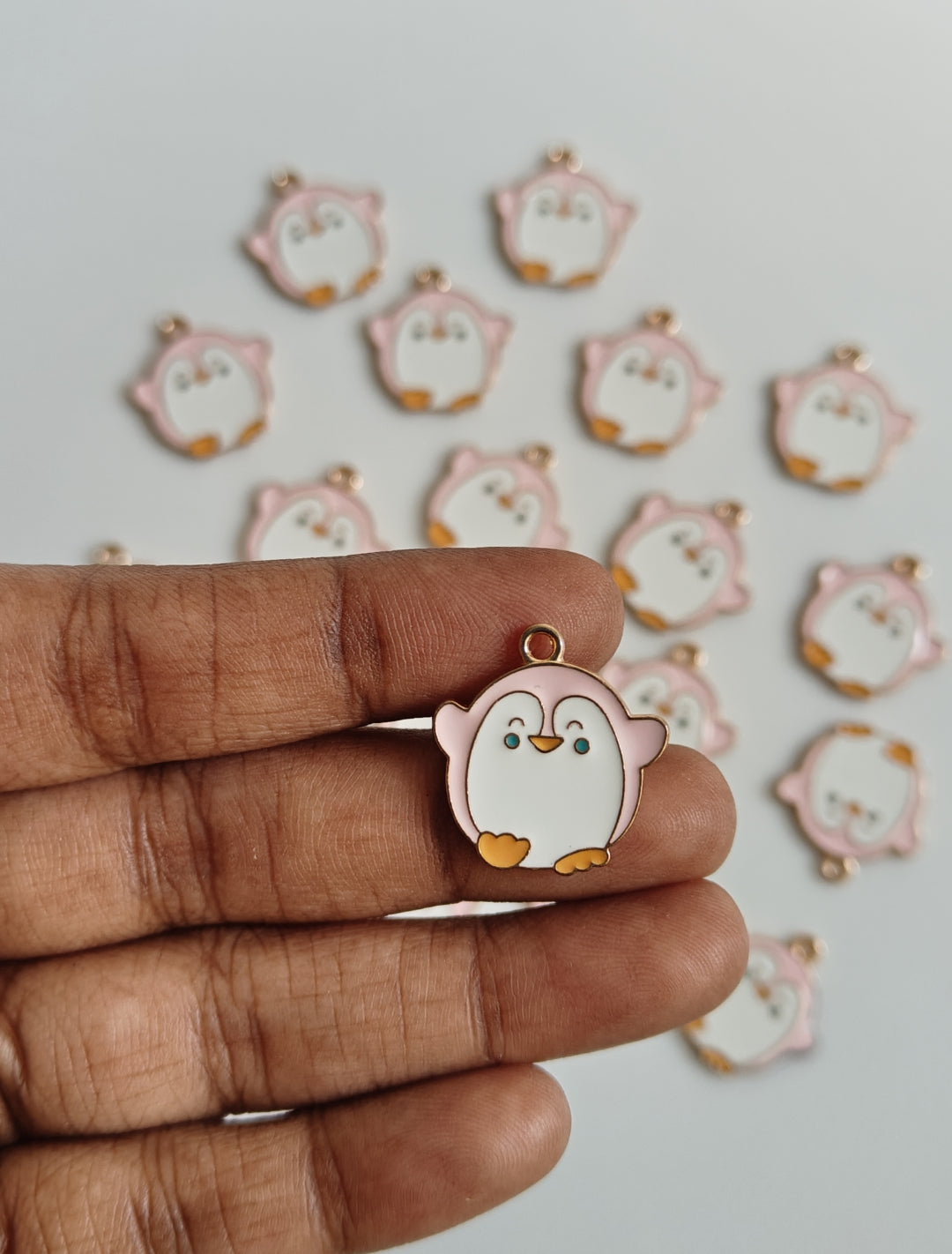 Penguin Enamel Charm - 1 Piece
