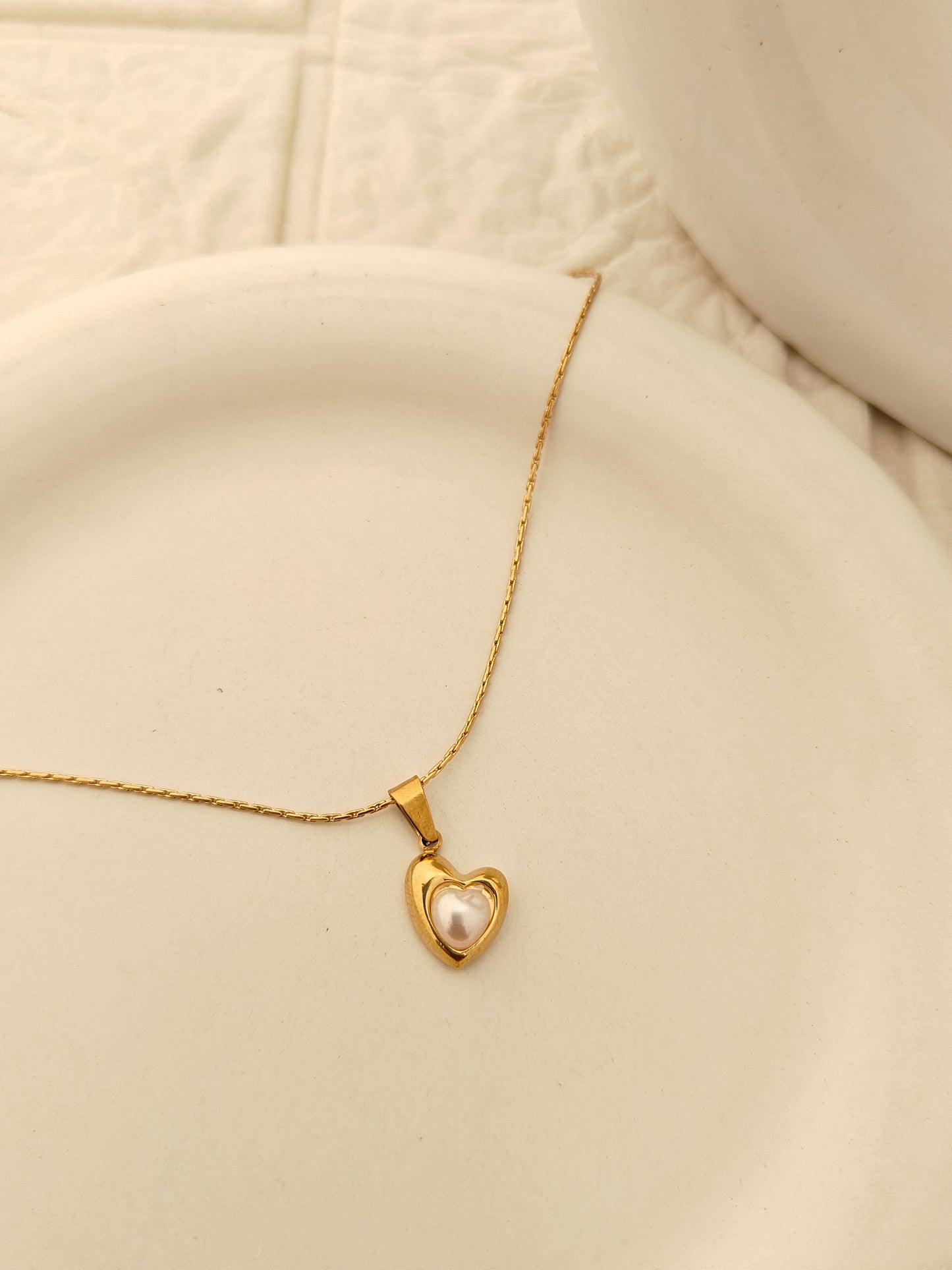 Pearly Heart Chain