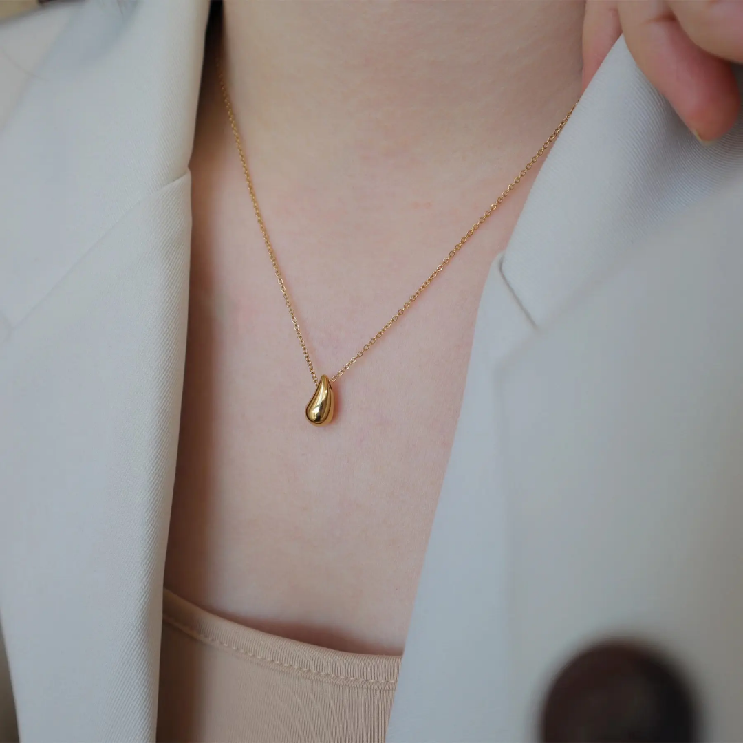 Minimalist Drop Pendant Chain
