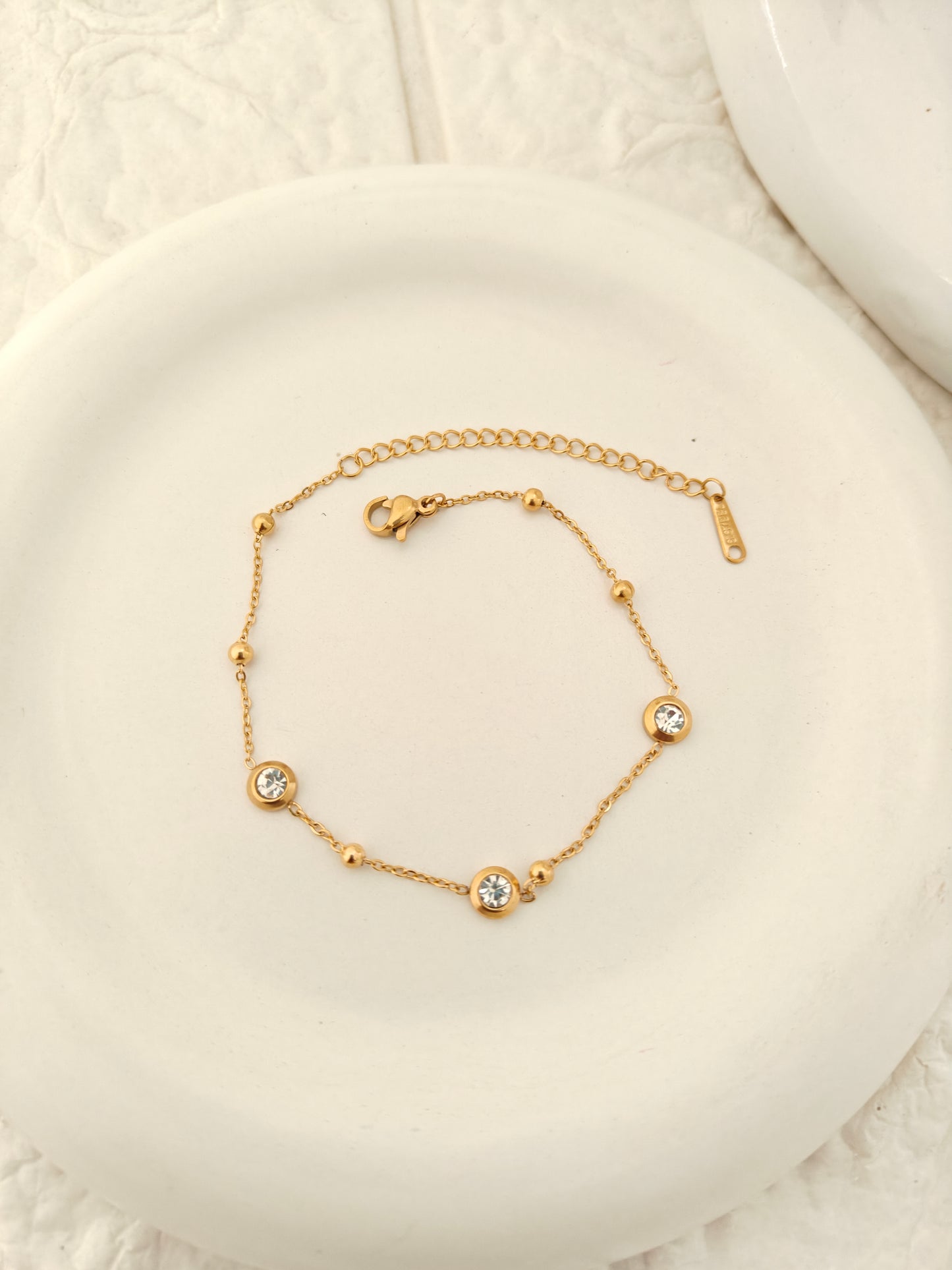 Dazzle Dot Bracelet