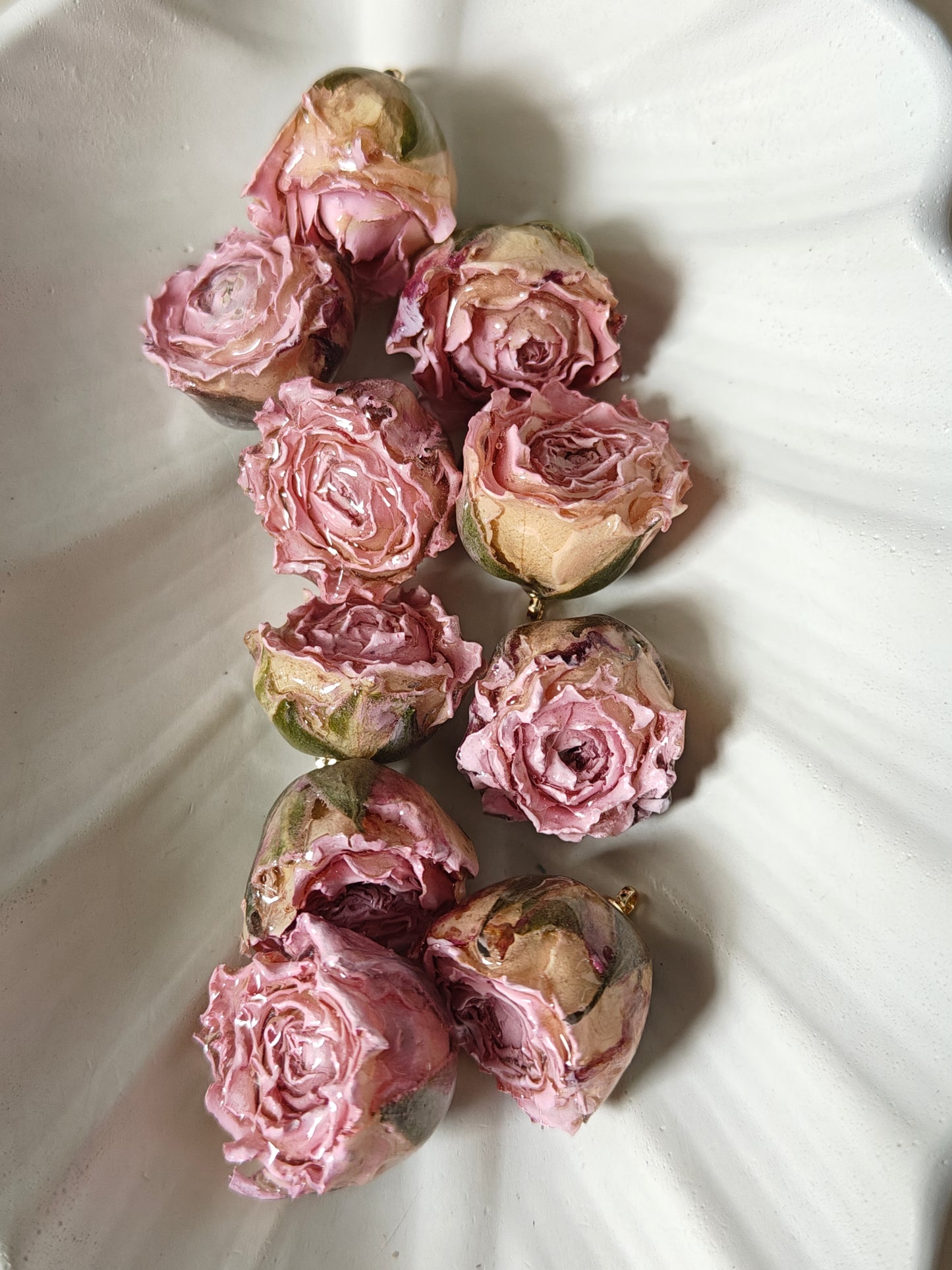 Resin Rose Charms - 1 Piece