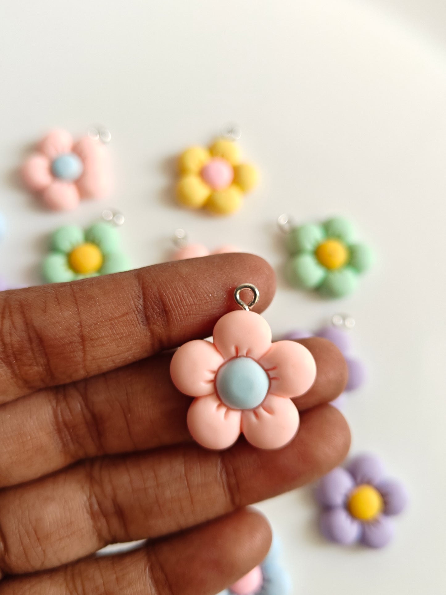 Flower Resin Charm - Random 1 Piece
