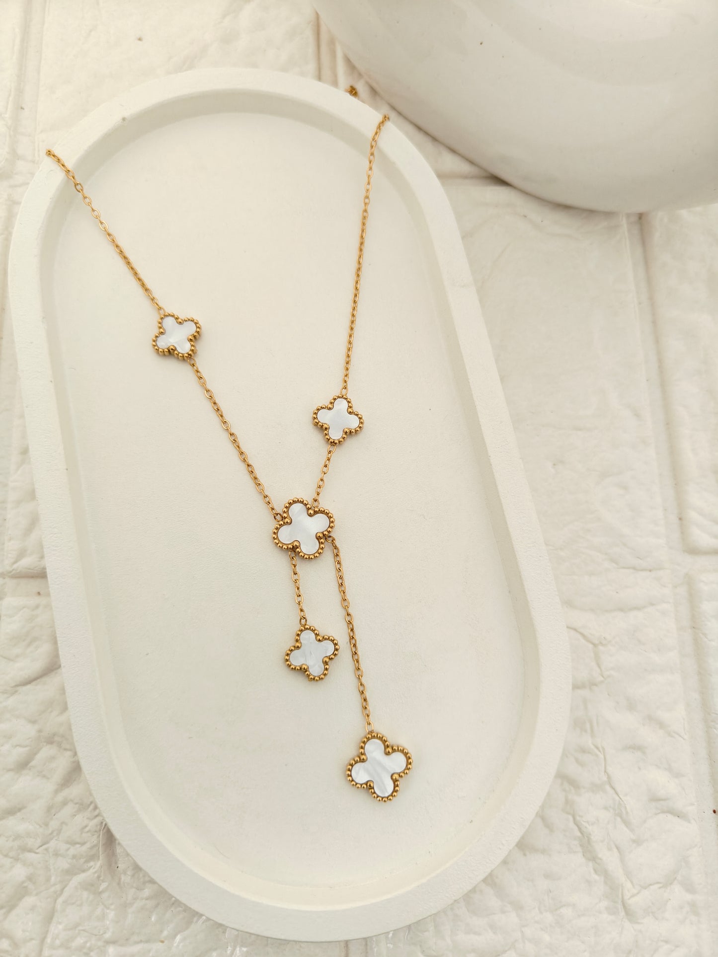 Fortuna Clover Necklace