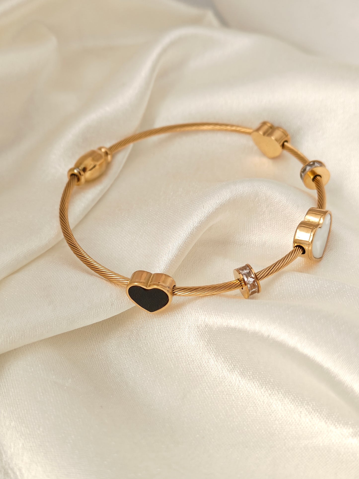 Heart Kada