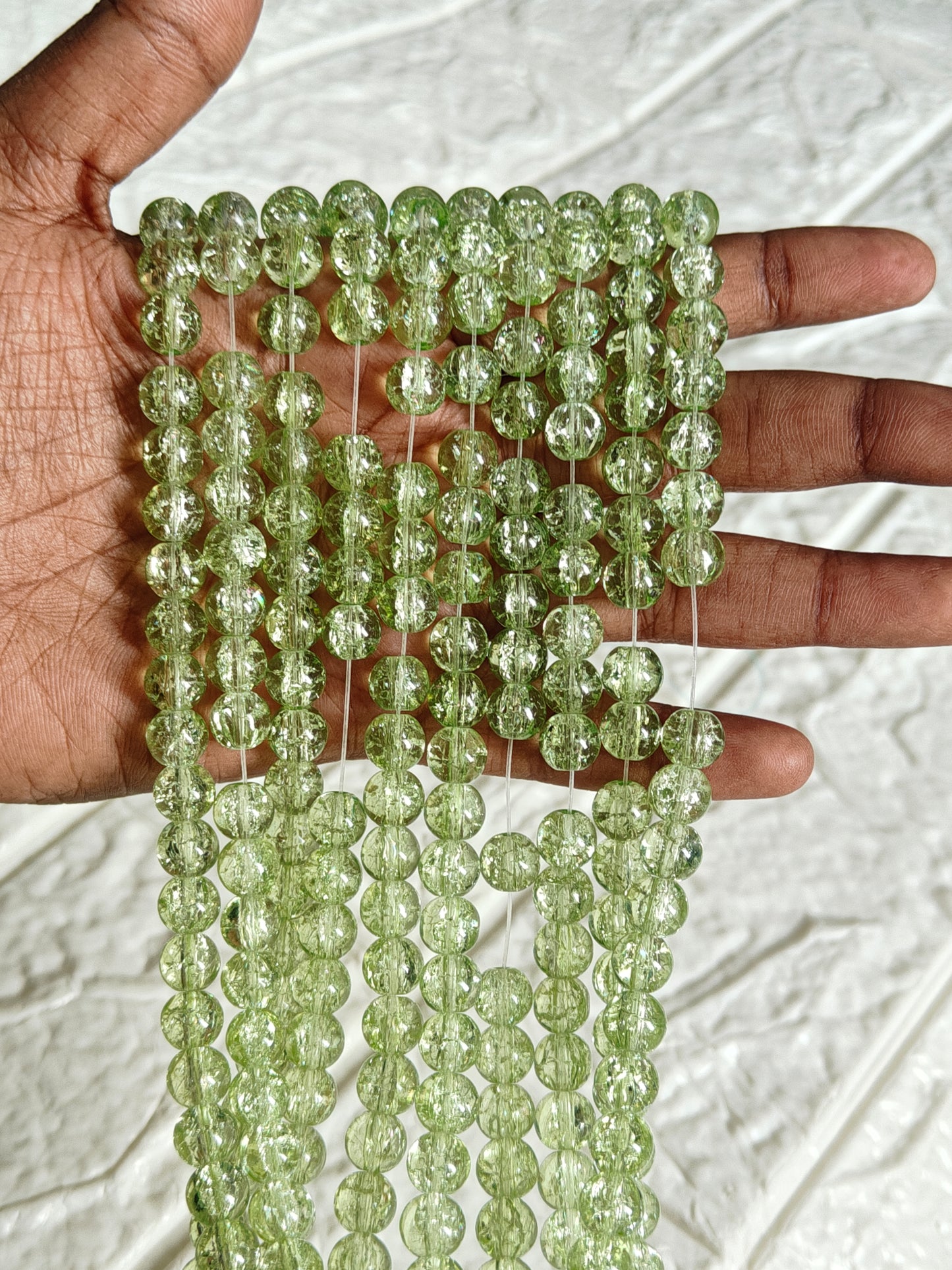 Single Shade Crackle Beads Green - approx. 100 beads