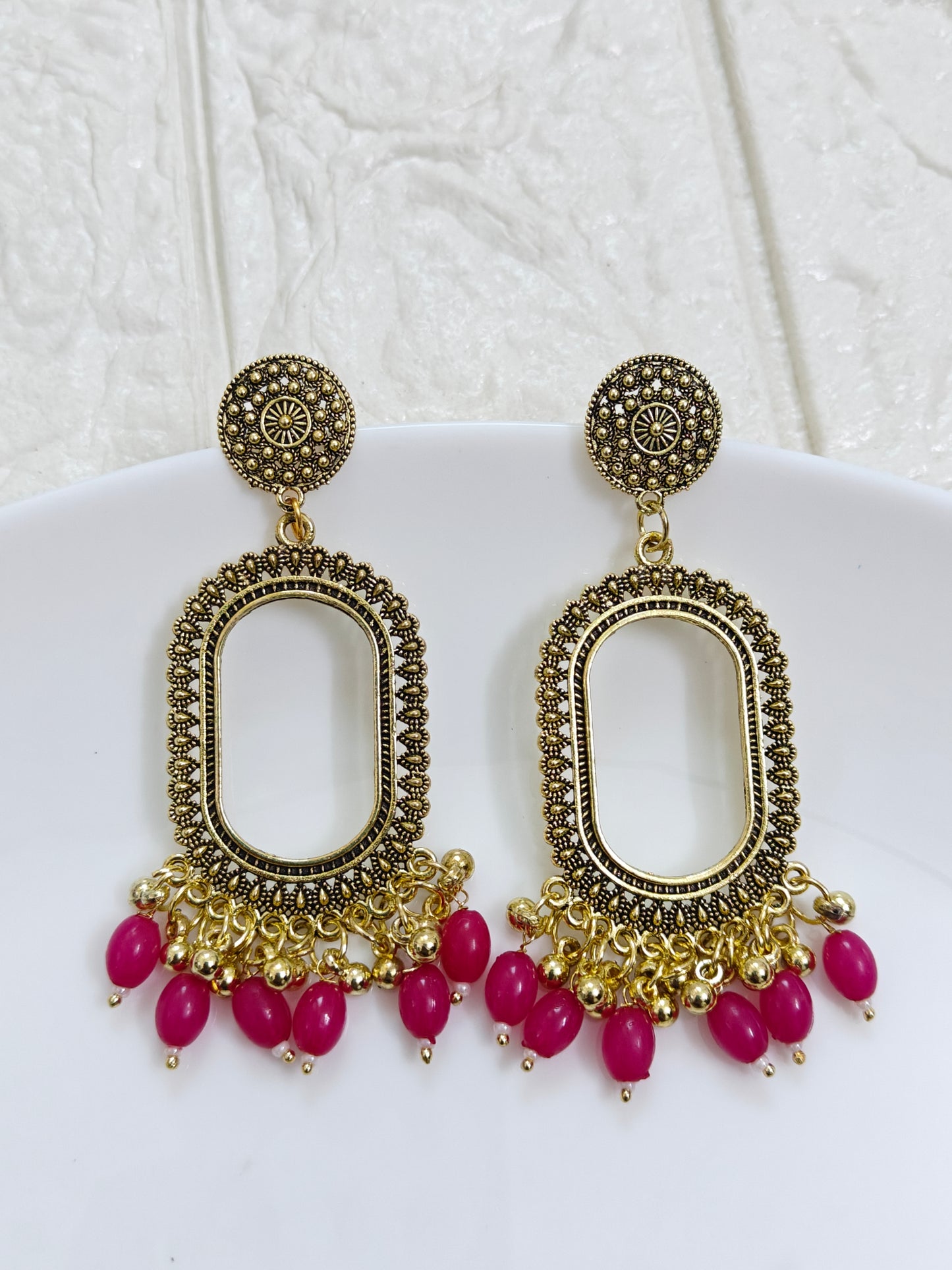 Gold Oval Fuchsia Beaded Jhumka Base - 1 Pair
