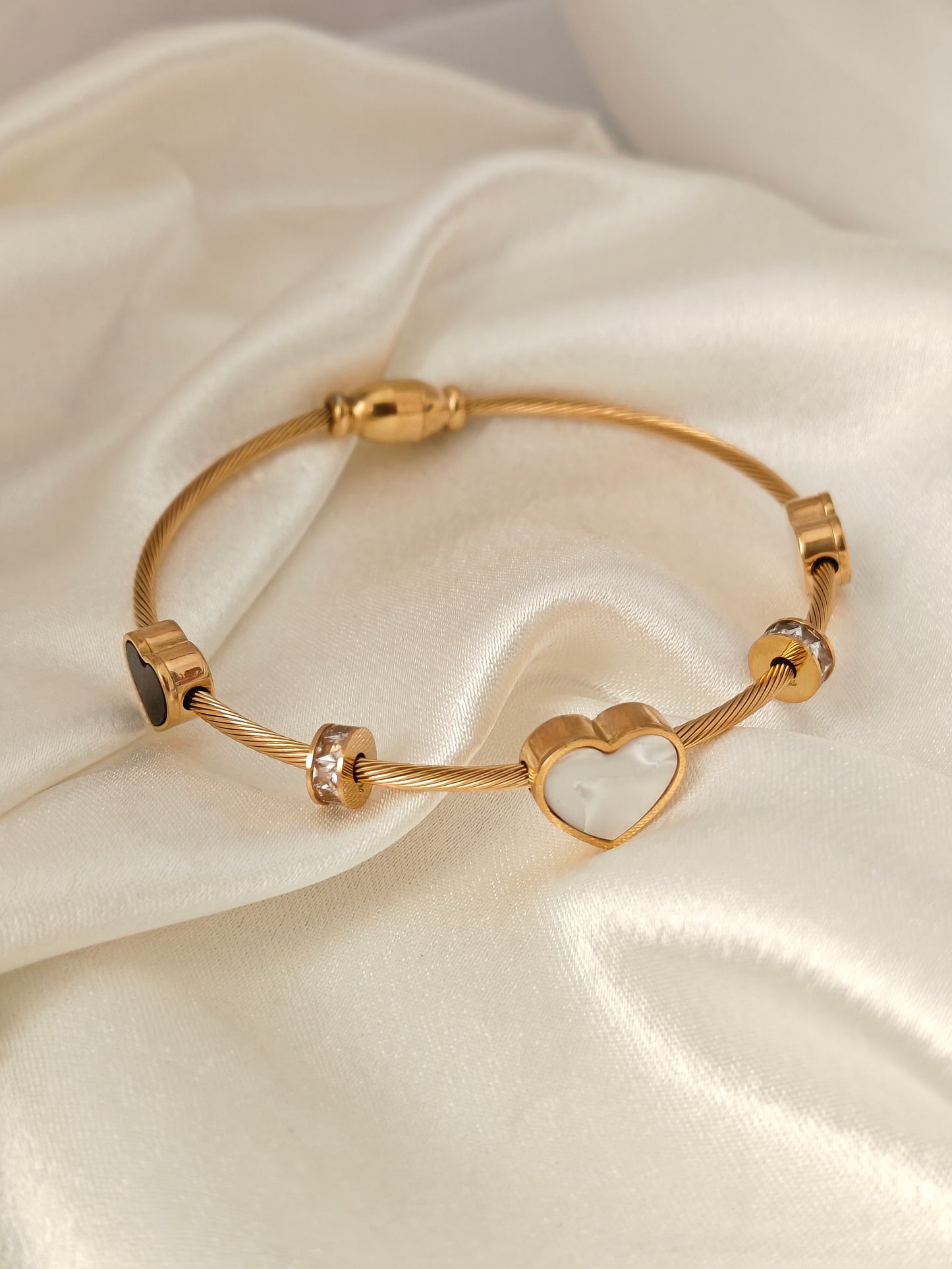 Heart Kada