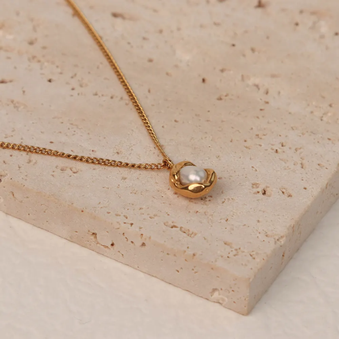 Pearl Pendant Chain
