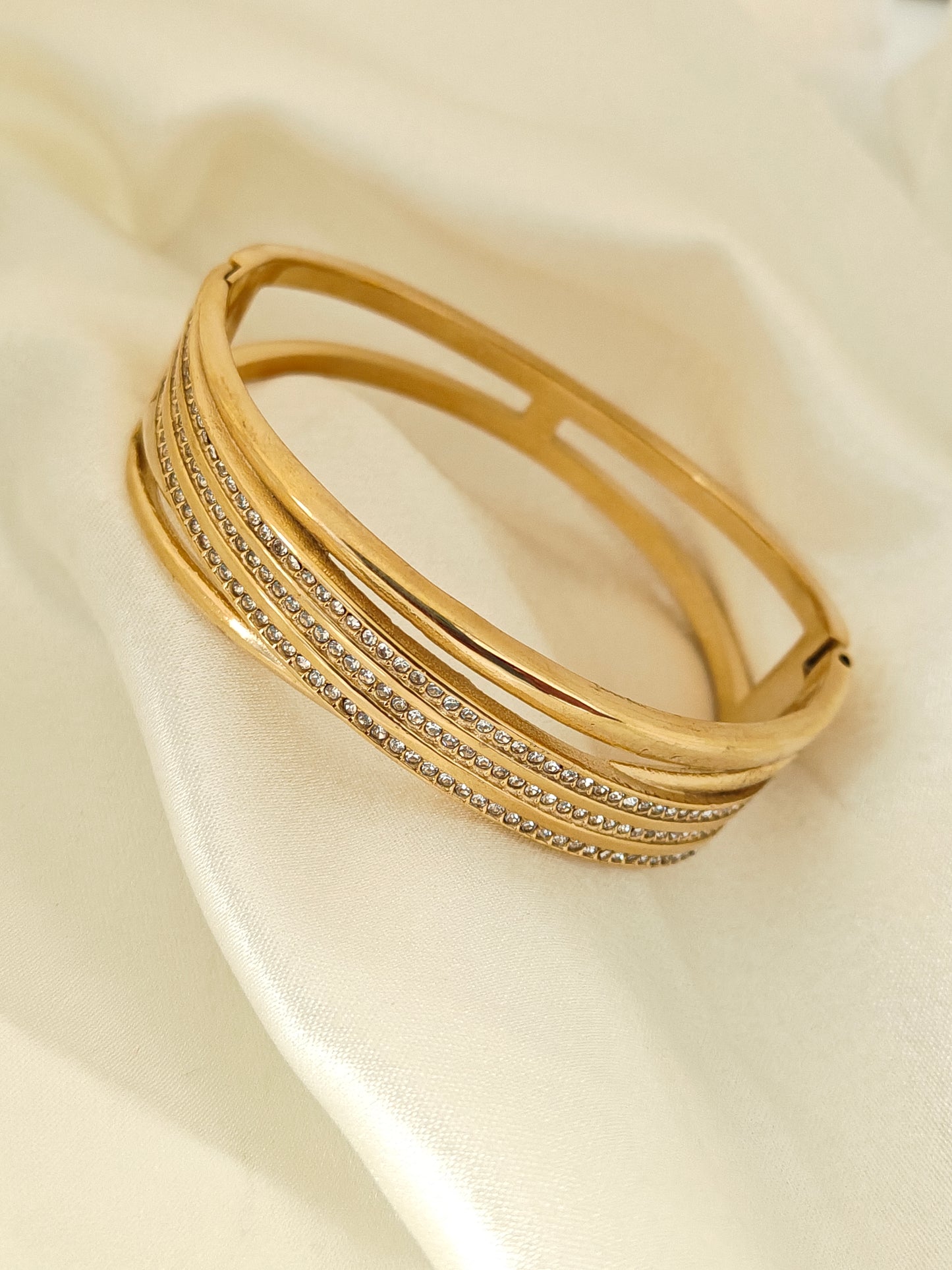 Zirconia Series Kada