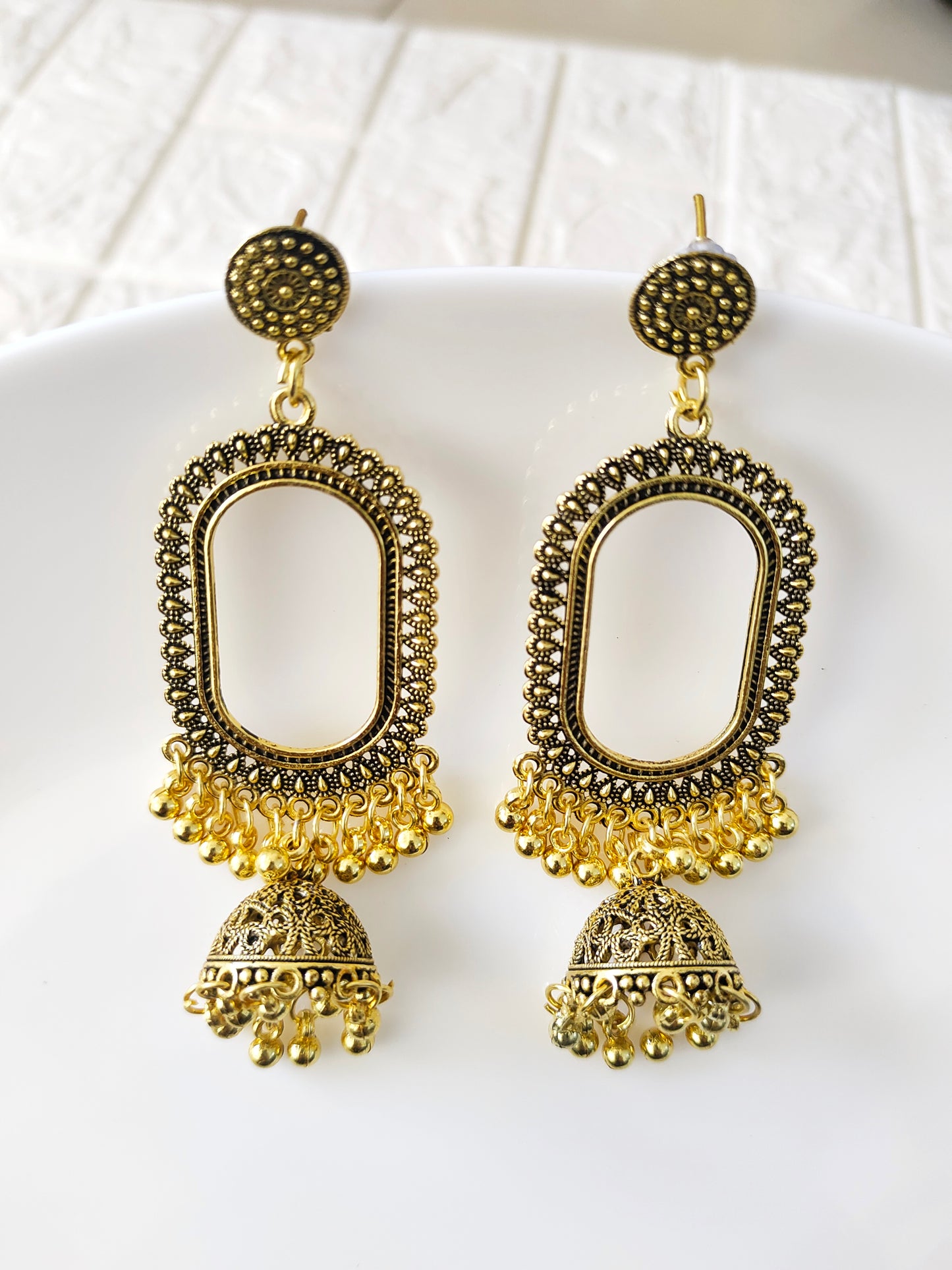 Gold Oval Hanging Jhumka Base - 1 Pair