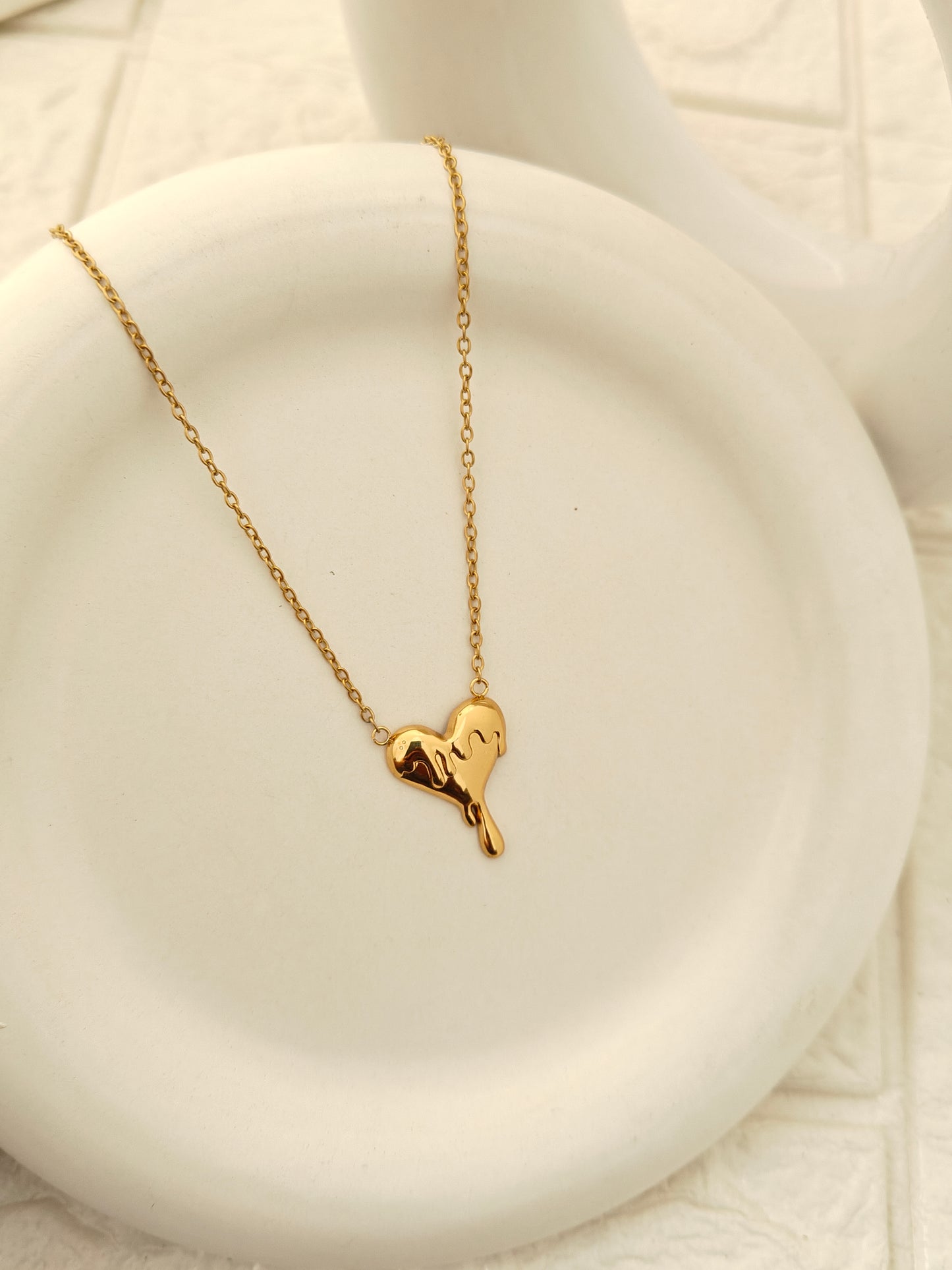 Love Melt Pendant