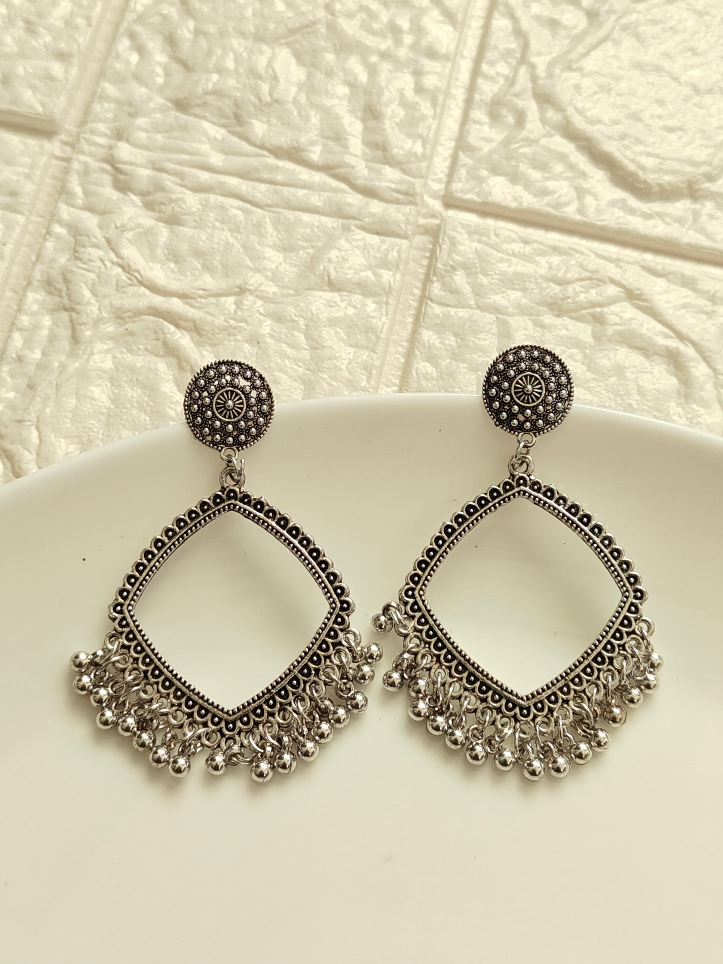 BH Square Jhumka Base - 1 Pair