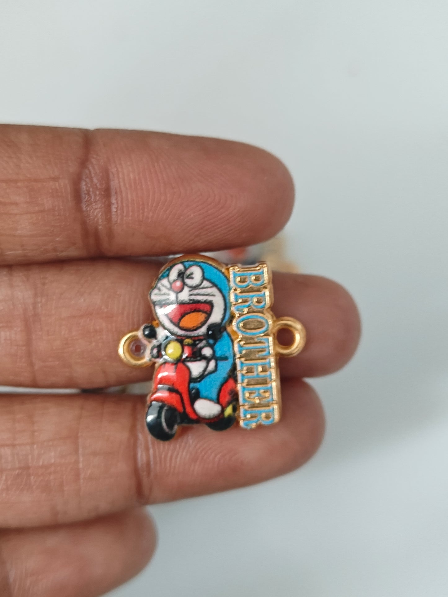 Tom Connector Charm - 1 Piece