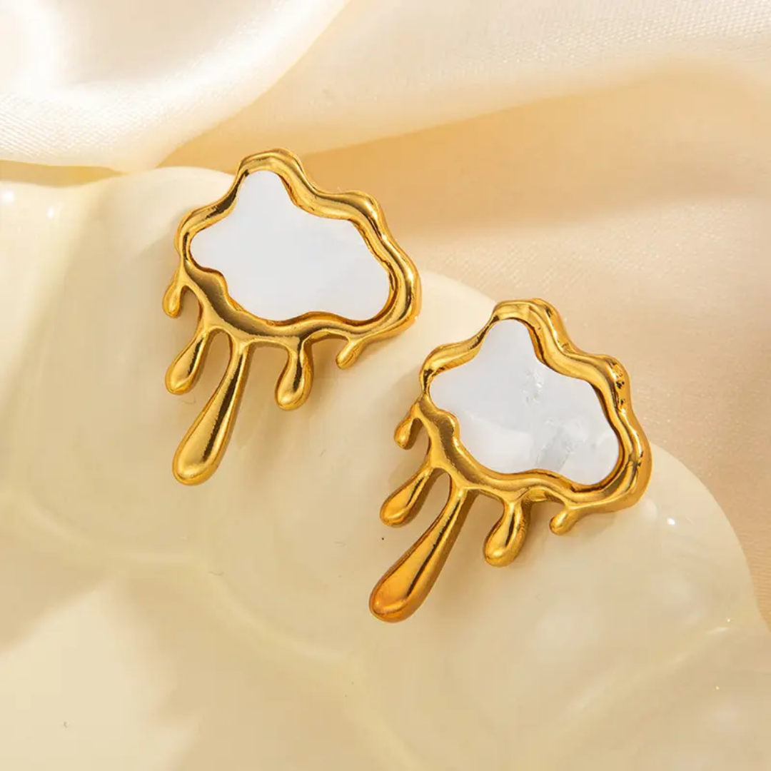 Cloud Studs