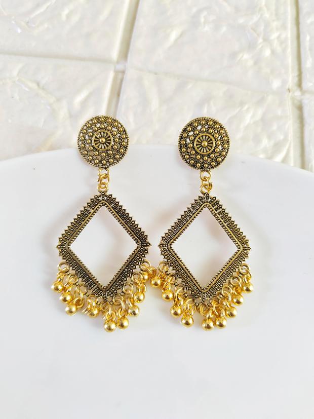 Gold Diamond Jhumka Base - 1 Pair