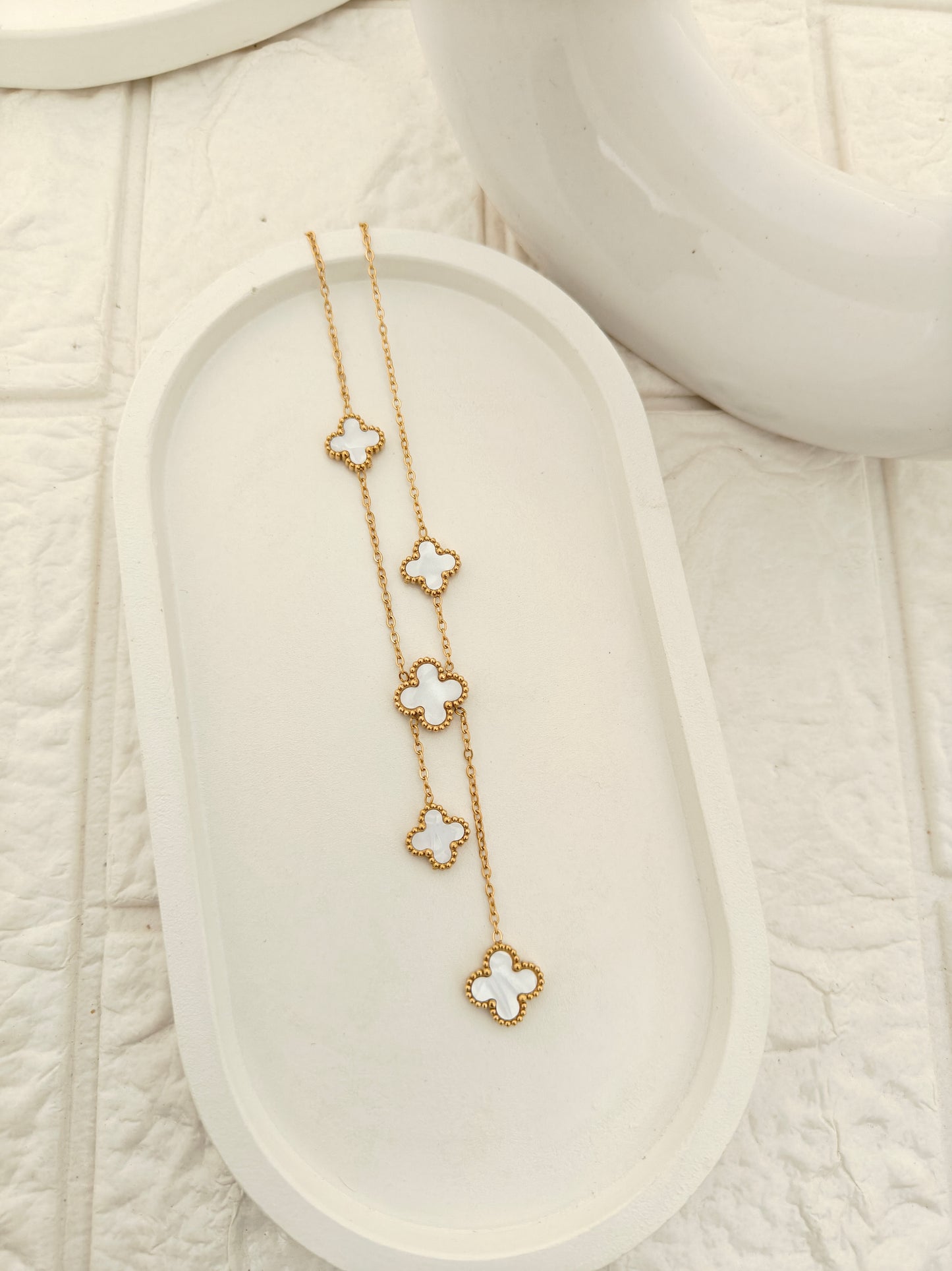 Fortuna Clover Necklace