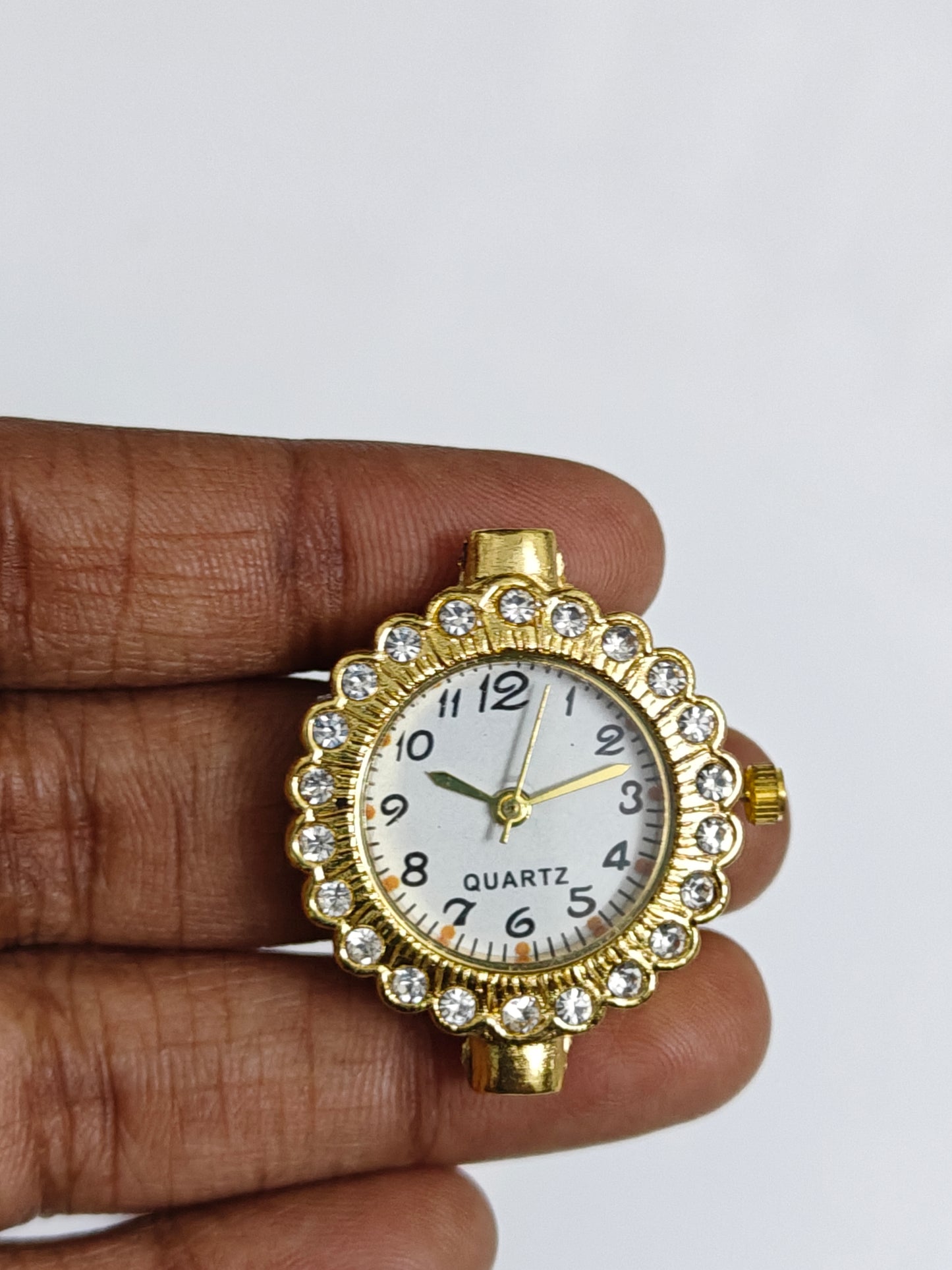 Round Stoned Dial - 1 Piece