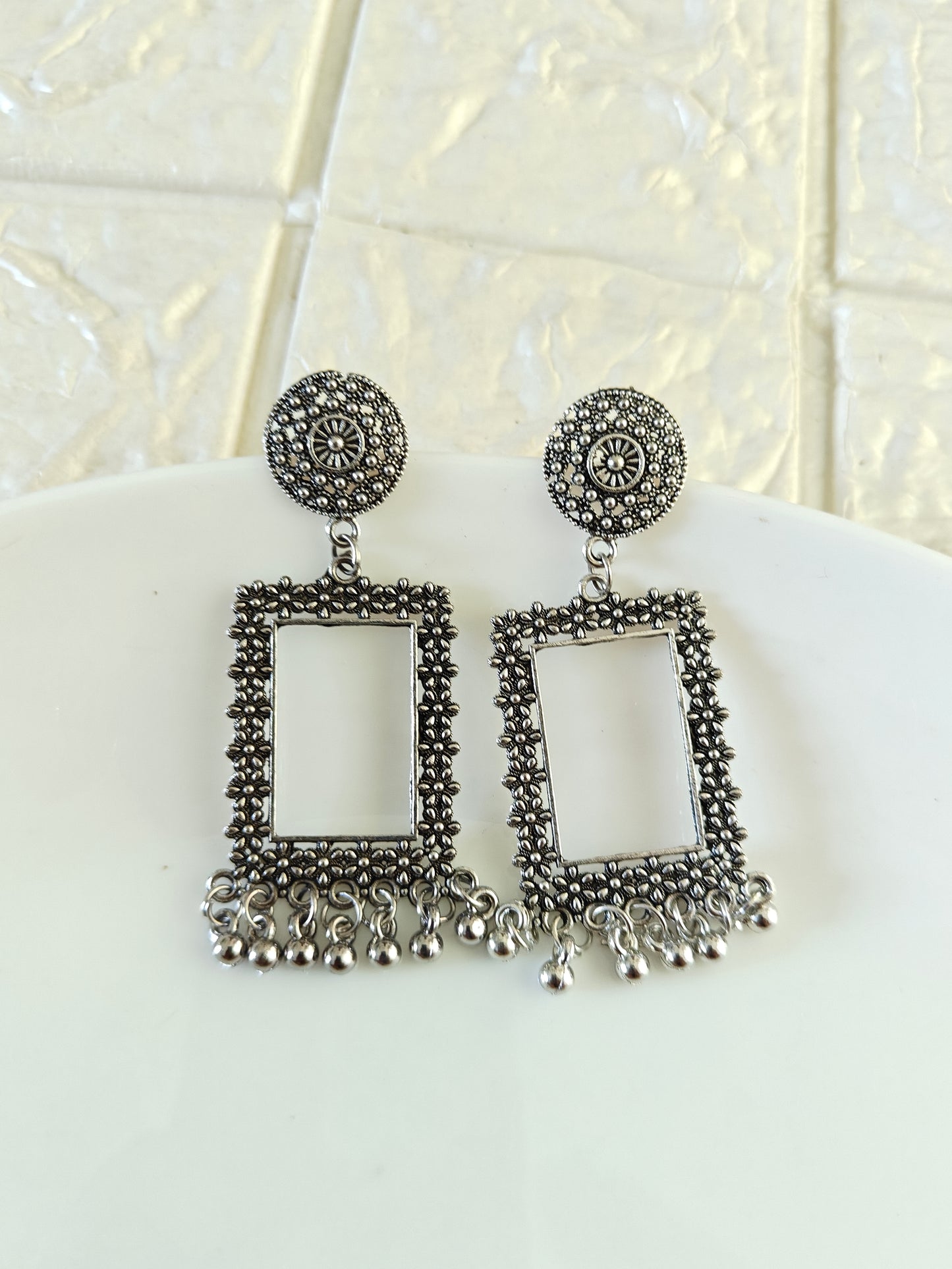 Silver Rectangle Jhumka Base - 1 Pair