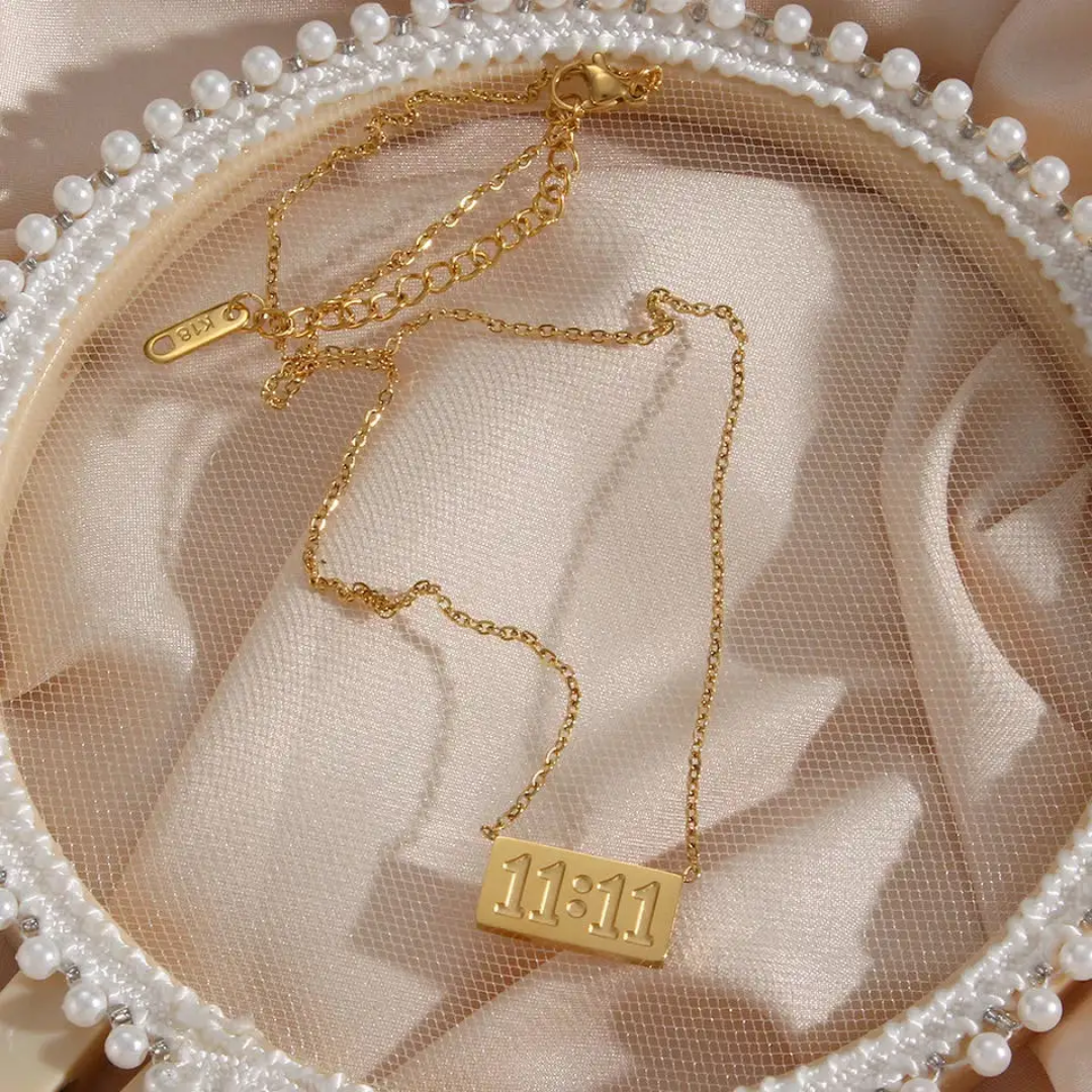 11:11 Simple Chain
