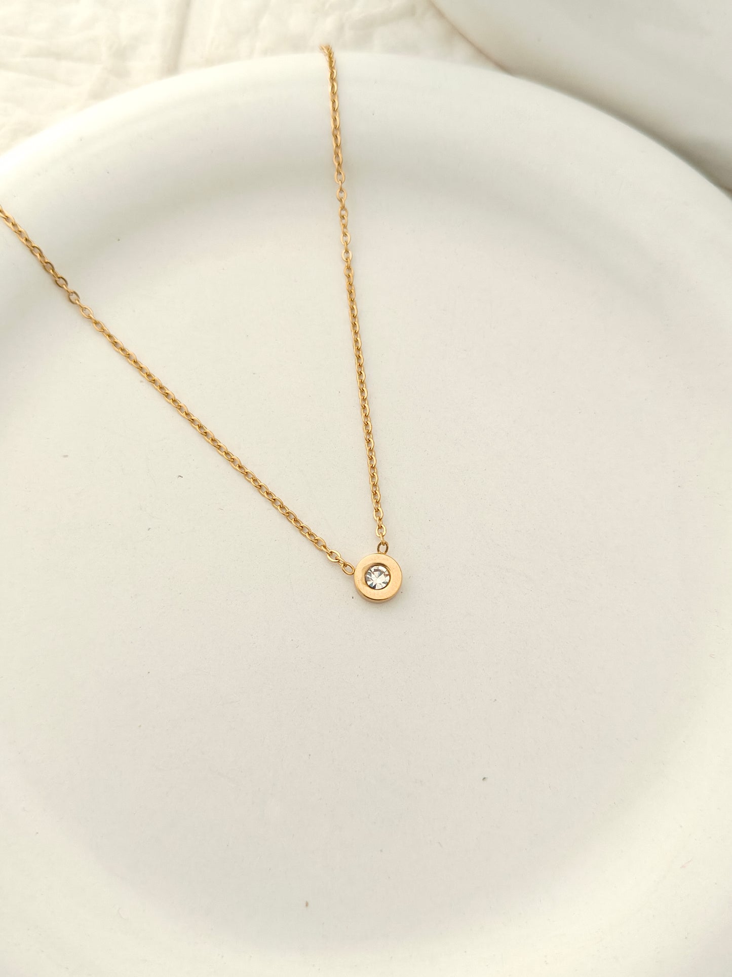 Minimalist Circle Pendant