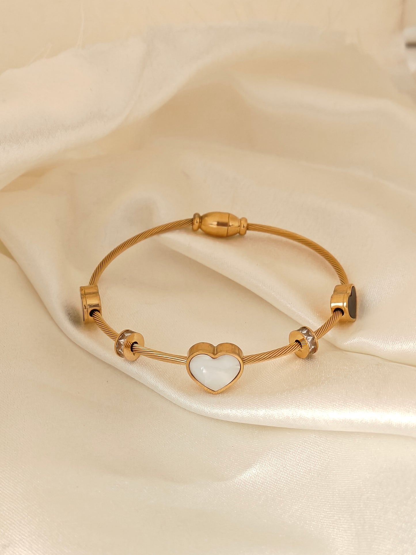 Heart Kada