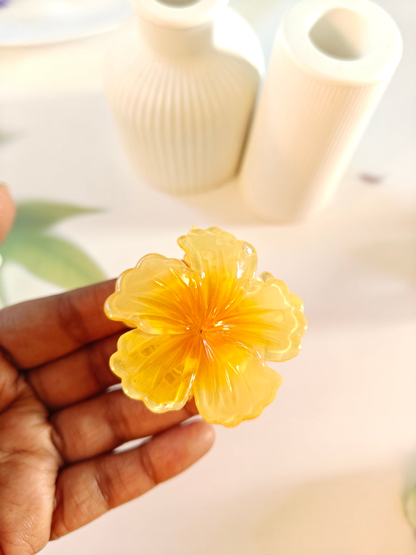 Mini Hibiscus Claw Clip - 1 Piece