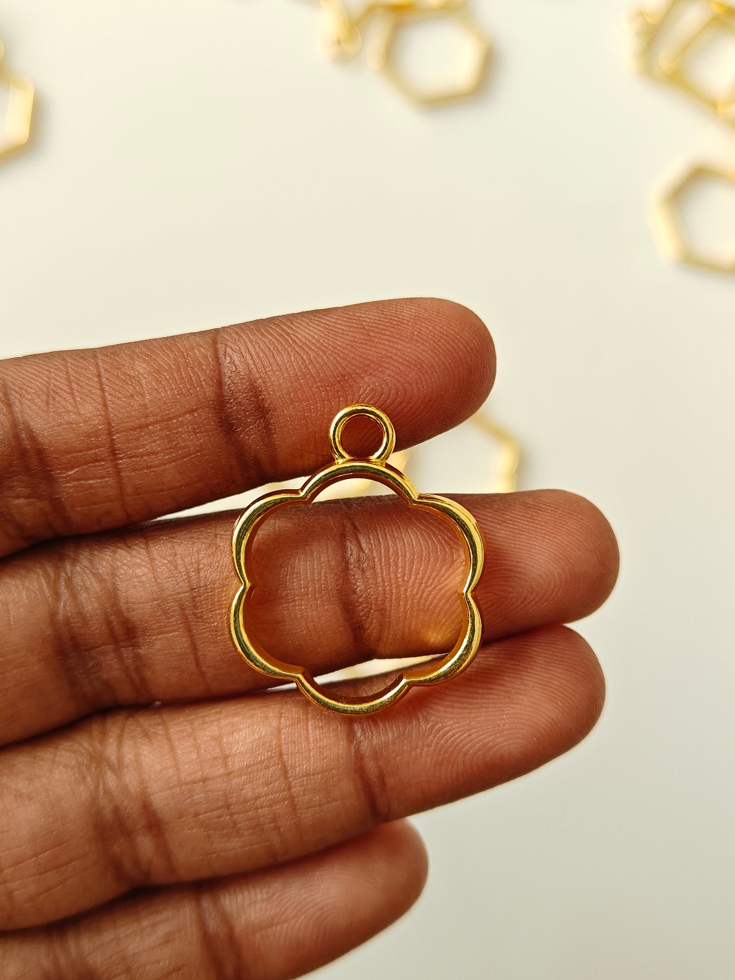 Mini Flower Bezel - 1 Piece