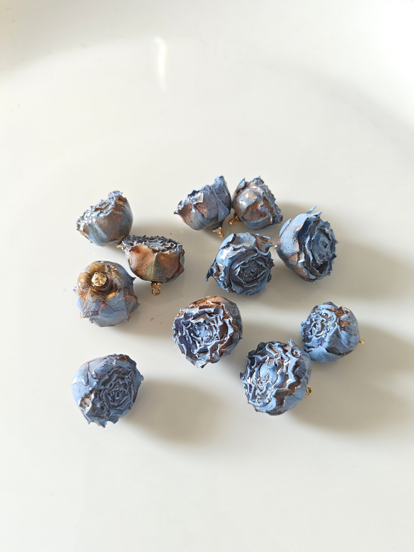Resin Rose Charms - 1 Piece