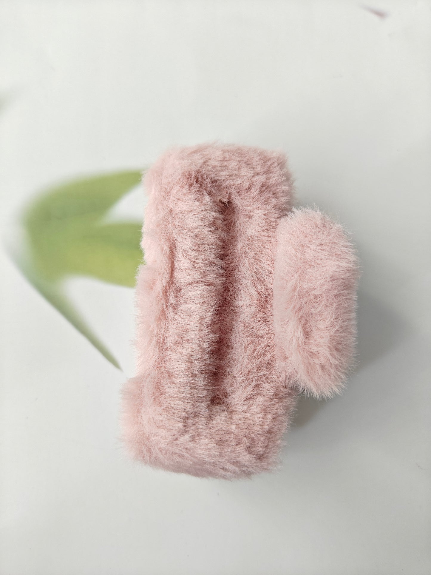Fluffy Rectangle Claws