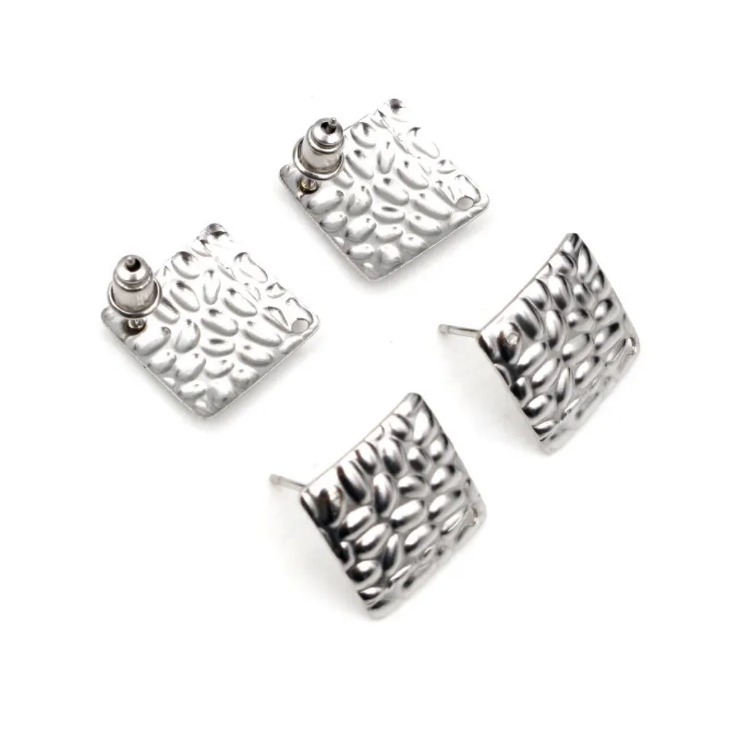 Hammered Square 14mm Stud - 1 Pair