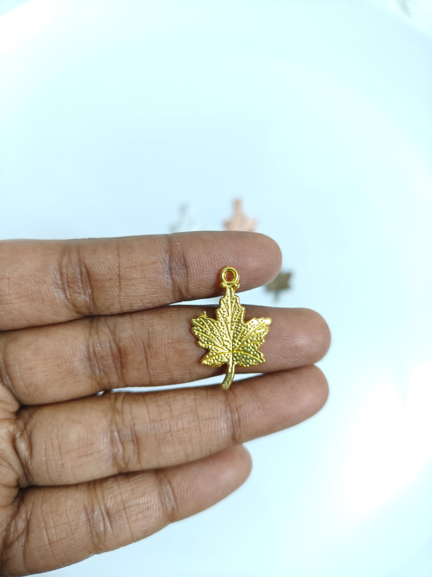 Maple Charm - 1 Piece