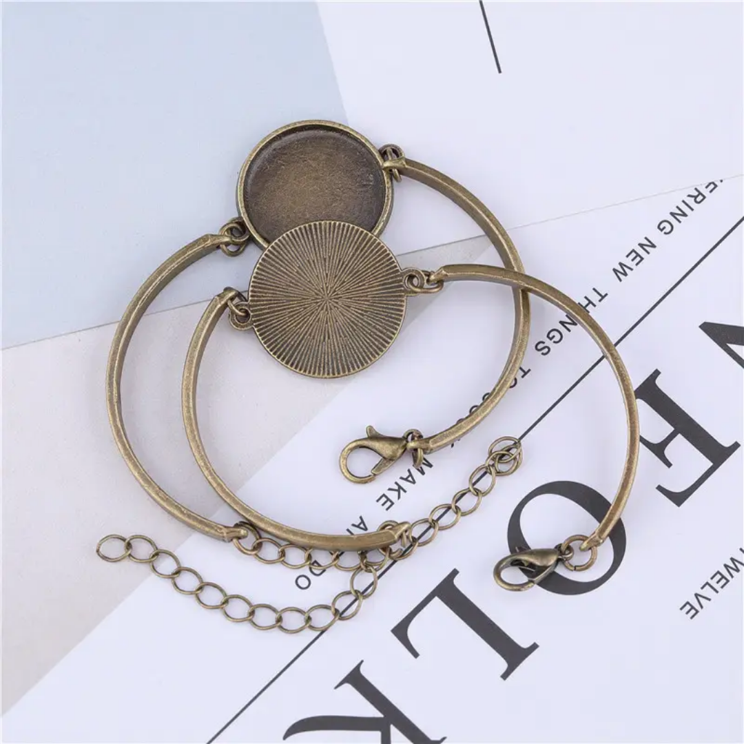 Vintage Bracelet Round 20mm 1 Piece - Design 11